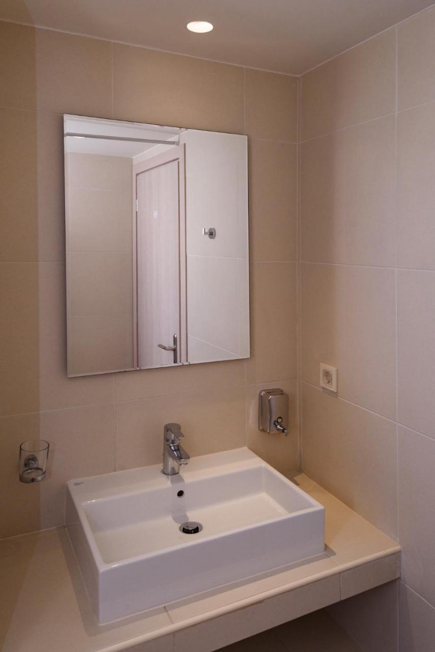 Poseidon Studios & Apartments Palaiochora Exteriér fotografie