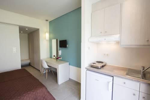Poseidon Studios & Apartments Palaiochora Exteriér fotografie